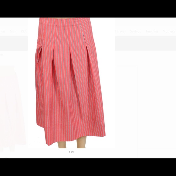 Willow & Clay Dresses & Skirts - ♥️BEAUTIFUL SKIRT BY WILLOW & CLAY in MEDIUM